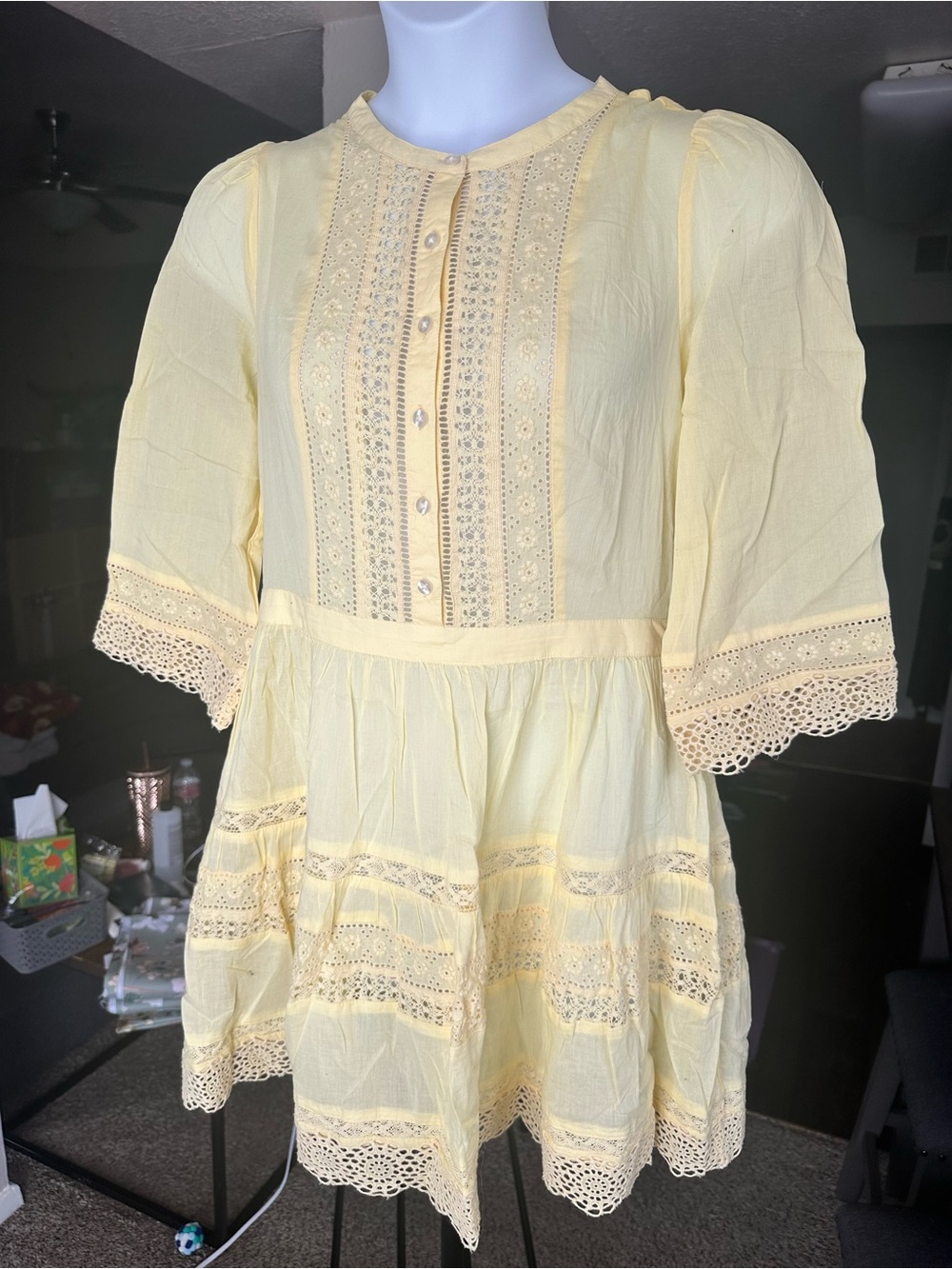 GAP Pale Yellow Lace-Trim Tiered Mini Dress